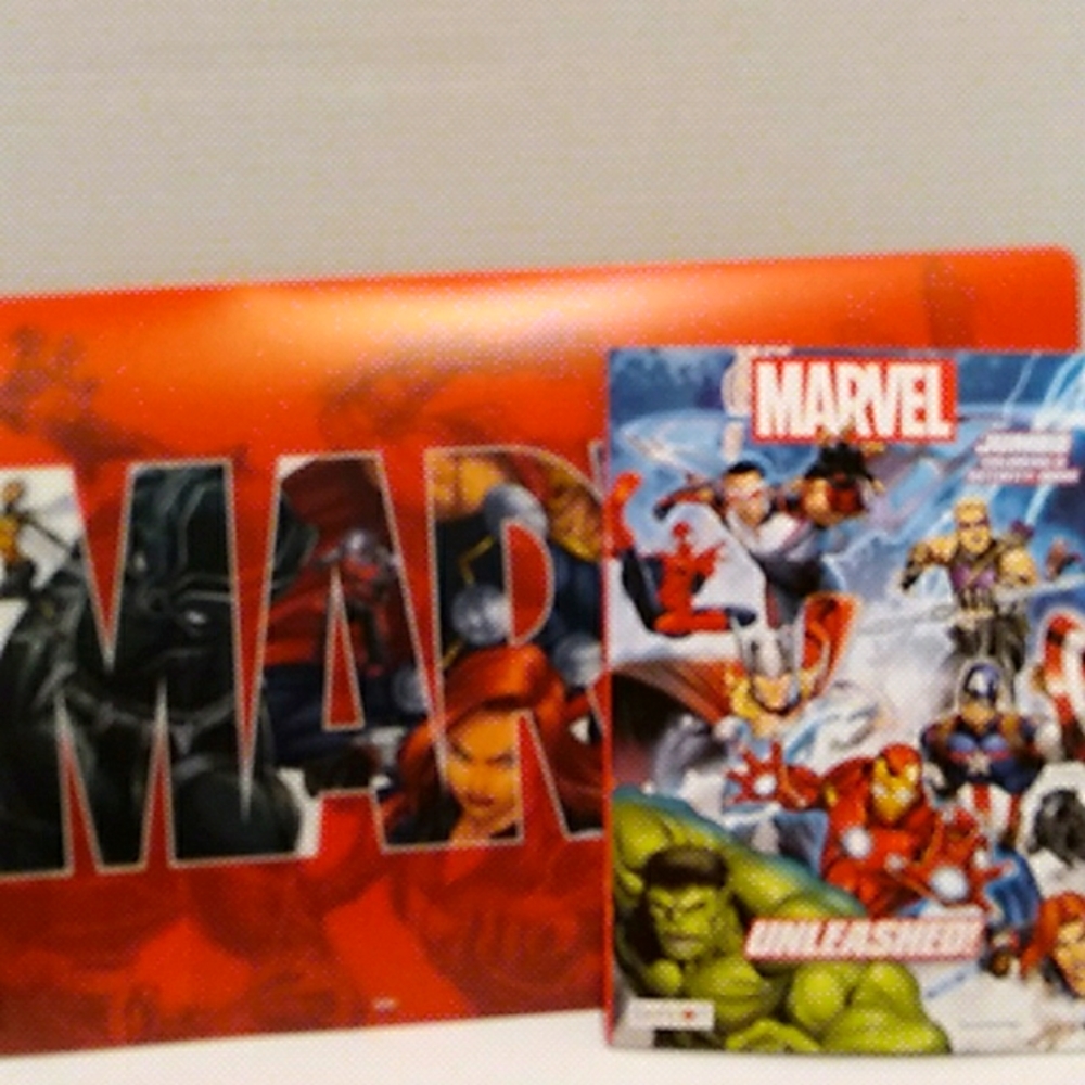 New Marvel Coloring Book & Mats Set